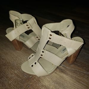 Steve Madden heels